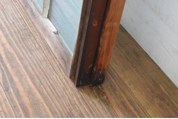 アンティーク建具　上手物!　古い木味の面取り桟ガラス窓2枚セット(ガラス戸、引き戸)(R-065262)