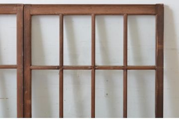 アンティーク建具　上手物!　古い木味の面取り桟ガラス窓2枚セット(ガラス戸、引き戸)(R-065263)