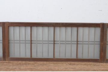 アンティーク建具　古い木味の格子入り横長ガラス窓4枚セット(ガラス戸、引き戸、明かり取り、明り取り、欄間)(R-065282)