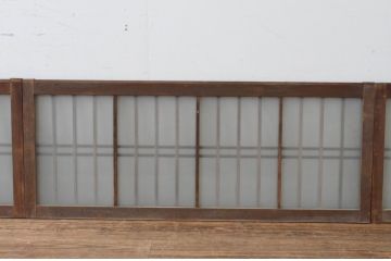 アンティーク建具　古い木味の格子入り横長ガラス窓4枚セット(ガラス戸、引き戸、明かり取り、明り取り、欄間)(R-065282)
