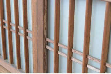 アンティーク建具　古い木味の格子入り横長ガラス窓4枚セット(ガラス戸、引き戸、明かり取り、明り取り、欄間)(R-065285)