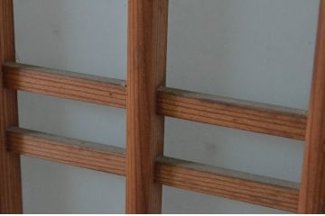 アンティーク建具　古い木味の格子入り横長ガラス窓4枚セット(ガラス戸、引き戸、明かり取り、明り取り、欄間)(R-065285)