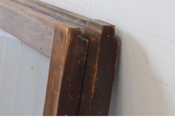 アンティーク建具　古い木味の格子入り横長ガラス窓2枚セット(ガラス戸、引き戸、明かり取り、明り取り、欄間)(R-065286)