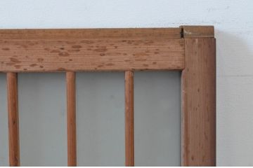 アンティーク建具　古い木味の格子入り横長ガラス窓2枚セット(ガラス戸、引き戸、明かり取り、明り取り、欄間)(R-065288)
