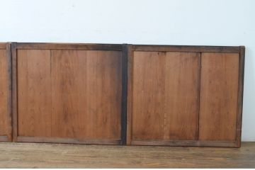 アンティーク建具　あたたかみのある木の味わいが感じられる舞良戸窓4枚セット(まいらど、板戸、引き戸)(R-065322)