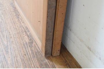 アンティーク建具　味のある木の風合いが魅力的な舞良戸窓2枚セット(まいらど、板戸、引き戸)(R-065323)