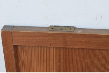 アンティーク建具　縦でも横でも使えるマス目(升目)格子の小さな扉1枚(きつね格子、狐格子、窓、木製戸)(R-065340)