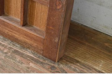 アンティーク建具　縦でも横でも使えるマス目(升目)格子の小さな扉1枚(きつね格子、狐格子、窓、木製戸)(R-065341)