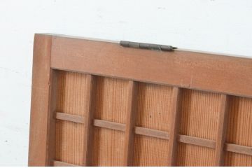 アンティーク建具　縦でも横でも使えるマス目(升目)格子の小さな扉1枚(きつね格子、狐格子、窓、木製戸)(R-065342)