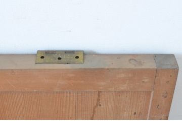 アンティーク建具　縦でも横でも使えるマス目(升目)格子の小さな扉1枚(きつね格子、狐格子、窓、木製戸)(R-065342)
