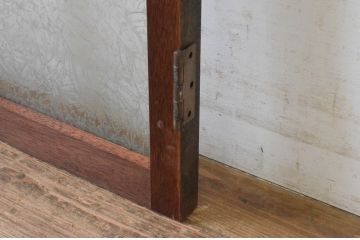 アンティーク建具　大正ロマンの雰囲気漂う古い洋館の片開き窓(ガラス窓)(R-065350)