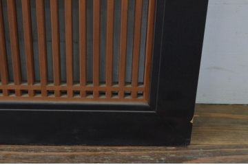 アンティーク建具　特大サイズ!!黒漆塗り枠が美しい存在感のある格子欄間2枚セット(明かり取り、明り取り)(R-065358)
