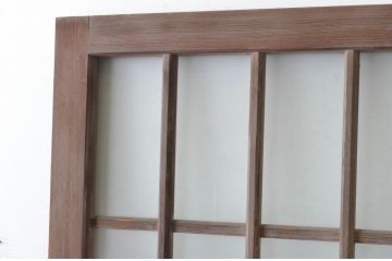 アンティーク建具　シンプルでインテリアに合わせやすい格子入りのスモークガラス欄間3枚セット(明かり取り、明り取り)(R-065359)