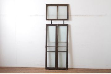 アンティーク建具　大正ロマンの古い洋館で使われていたグレモン錠付き両開き窓と明かり取りのセット(突き出し窓、ガラス扉、明かり取り、明り取り)(R-065360)