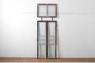 アンティーク建具　大正ロマンの古い洋館で使われていたグレモン錠付き両開き窓と明かり取りのセット(突き出し窓、ガラス扉、明かり取り、明り取り)(R-065360)