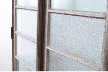 アンティーク建具　大正ロマンの古い洋館で使われていたグレモン錠付き両開き窓と明かり取りのセット(突き出し窓、ガラス扉、明かり取り、明り取り)(R-065360)