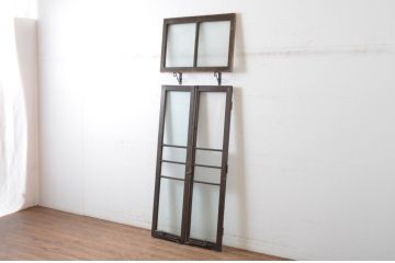 アンティーク建具　大正ロマンの古い洋館で使われていたグレモン錠付き両開き窓と明かり取りのセット(突き出し窓、ガラス扉、明かり取り、明り取り)(R-065361)