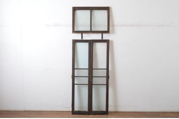 アンティーク建具　大正ロマンの古い洋館で使われていたグレモン錠付き両開き窓と明かり取りのセット(突き出し窓、ガラス扉、明かり取り、明り取り)(R-065361)