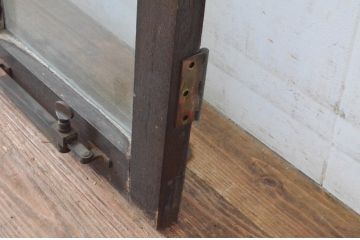 アンティーク建具　大正ロマン　古い洋館で使われていたグレモン錠付き両開き窓と明かり取りのセット(突き出し窓、ガラス扉、明り取り)(R-065362)