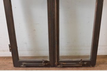 アンティーク建具　大正ロマン　古い洋館で使われていたグレモン錠付き両開き窓と明かり取りのセット(突き出し窓、ガラス扉、明り取り)(R-065363)