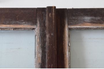 アンティーク建具　大正ロマン　古い洋館で使われていたグレモン錠付き両開き窓と明かり取りのセット(突き出し窓、ガラス扉、明り取り)(R-065363)