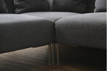 中古　美品　IDC大塚家具取り扱い　すっきりとしたリビングスタイルを実現できるクッション付きコーナーソファ(L字型、4人掛け、5人掛け、4P)(定価約48万円)(R-065394)