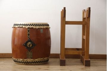 昭和後期　中沢太鼓店　上鳴保　タモ材　和太鼓　太鼓台(長胴太鼓、大太鼓、約2尺(R-065399)