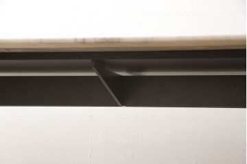 中古　poliform(ポリフォーム)　HOWARD(ハワード)　大理石(ビアンコカララ)　スタイリッシュな空間演出に活躍する大型のダイニングテーブル(6人掛け、8人掛け、食卓)(定価約84万円)(R-065400)