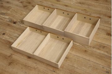 中古　美品　最高級品　江戸指物　桑網代　漆塗り　桑材・タモ材・桐材が使われた美しい杢目が魅力の茶棚(茶箪笥、飾り棚、収納棚)(定価推定約150万円)(R-065402)