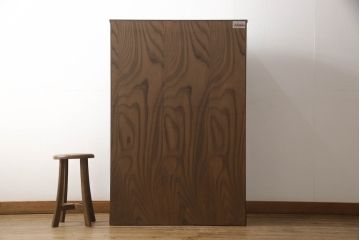 中古　美品　岩谷堂箪笥　力強い木目と品の良い金具が目を惹く縦型箪笥(縦型チェスト、和タンス、収納たんす、引き出し、衣装箪笥)(R-065403)