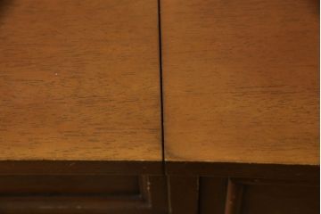 中古　DREXEL HERITAGE(ドレクセルヘリテイジ)　Triune(トライユン)　高級感漂う佇まいが魅力のドレッサーとスツールのセット(化粧台、鏡台、引き出し、ミラー、オットマン)(ドレッサーの定価約42万円)(R-065414)