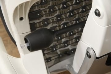 中古　極美品　Herman Miller(ハーマンミラー)　Embody Chairs　Bill Stumpf・Jeff Weber　ホワイトフレームがお洒落!座り心地を追求したエンボディチェア(ゲーミングチェア、オフィスチェア、アームチェア、ワークチェア、ビル・スタンフ、ジェフ・ウェバー)(定価約25万円)(R-065415)