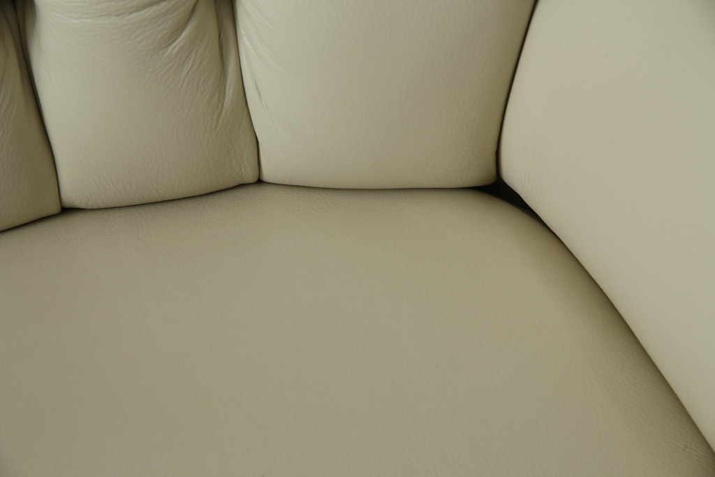 中古　美品　モリシゲ(MORISHIGE/森繁)　ロイヤルクィーン　優雅なデザインが魅力的な1Pソファ　定価約108万9千円　(R-065423)