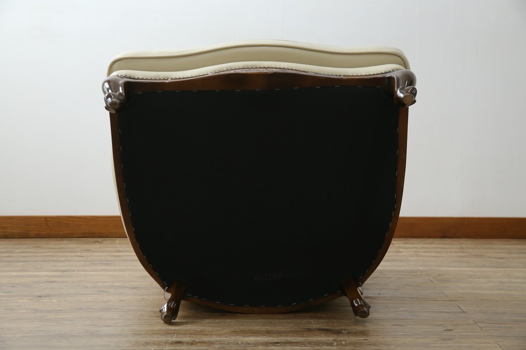 中古　美品　モリシゲ(MORISHIGE/森繁)　ロイヤルクィーン　優雅なデザインが魅力的な1Pソファ　定価約108万9千円　(R-065423)