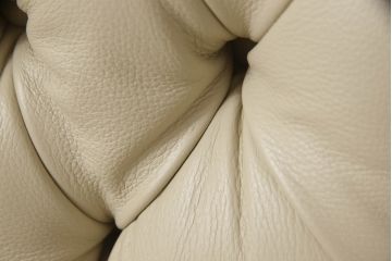 中古　美品　モリシゲ(MORISHIGE/森繁)　ロイヤルクィーン　優雅なデザインが魅力的な1Pソファ(アームチェア、1人掛けソファ、アームソファ、椅子、イス)(定価約108万9千円)(R-065424)