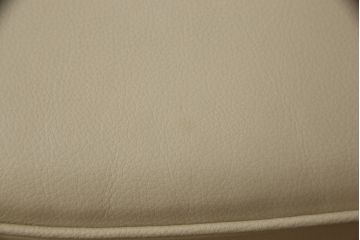 中古　美品　モリシゲ(MORISHIGE/森繁)　ロイヤルクィーン　優雅なデザインが魅力的な1Pソファ(アームチェア、1人掛けソファ、アームソファ、椅子、イス)(定価約108万9千円)(R-065424)