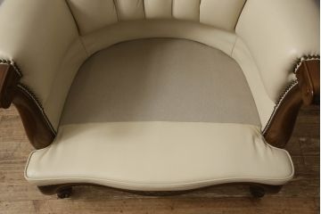 中古　美品　モリシゲ(MORISHIGE/森繁)　ロイヤルクィーン　優雅なデザインが魅力的な1Pソファ(アームチェア、1人掛けソファ、アームソファ、椅子、イス)(定価約108万9千円)(R-065424)