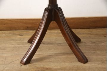 中古　美品　モリシゲ(MORISHIGE/森繁)　フローラ　濃い木色で落ち着いた空間を演出するサイドテーブル(コーヒーテーブル、カフェテーブル、ローテーブル)(定価約11万9千円)(R-065425)