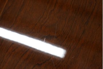 中古　美品　モリシゲ(MORISHIGE/森繁)　フローラ　濃い木色で落ち着いた空間を演出するサイドテーブル(コーヒーテーブル、カフェテーブル、ローテーブル)(定価約11万9千円)(R-065426)
