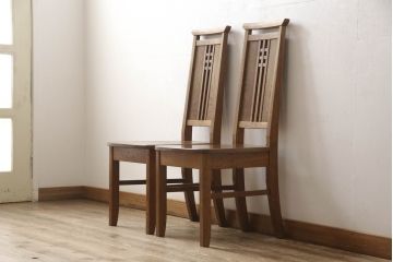 和製ビンテージ　高級品!!　職人手造り品　凝った造りのデザインが魅力!!上質なタモ材製ダイニングチェア2脚セット(椅子、イス、板座チェア、ヴィンテージ)(R-065431)