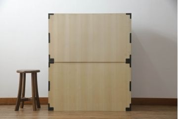 和製アンティーク　美品!!　専門店で再生済み　木の色味がシックな印象の総桐箪笥(整理箪笥、総桐たんす、引き出し、和タンス、衣装箪笥)(R-065433)