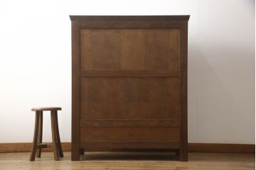 中古　松本民芸家具　B型サイドボード　ジャコビアン様式がクラシカルなキャビネット(収納棚、戸棚)(定価約65万円)(R-065436)