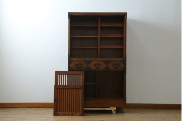 中古　岩谷堂箪笥　No.96　雪国　和の趣き漂う格子引き戸の茶箪笥　定価約62万円　(R-065444)