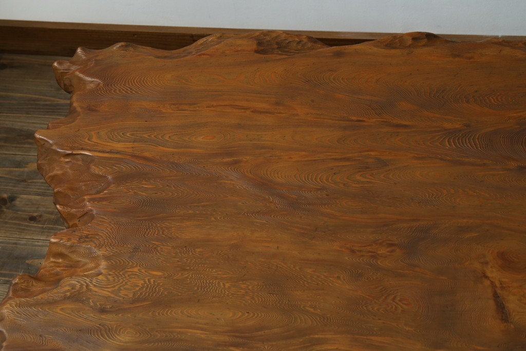 和製ビンテージ　笹杢　高級品!!杢目が素晴らしい秋田杉一枚板の座卓　(R-065445)