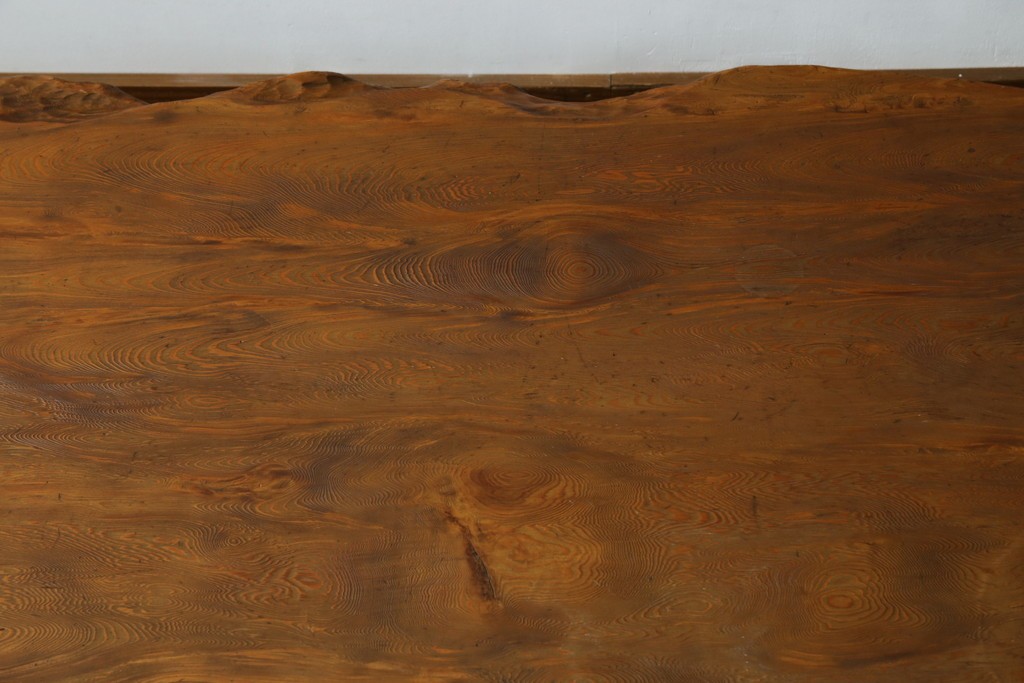 和製ビンテージ　笹杢　高級品!!杢目が素晴らしい秋田杉一枚板の座卓　(R-065445)