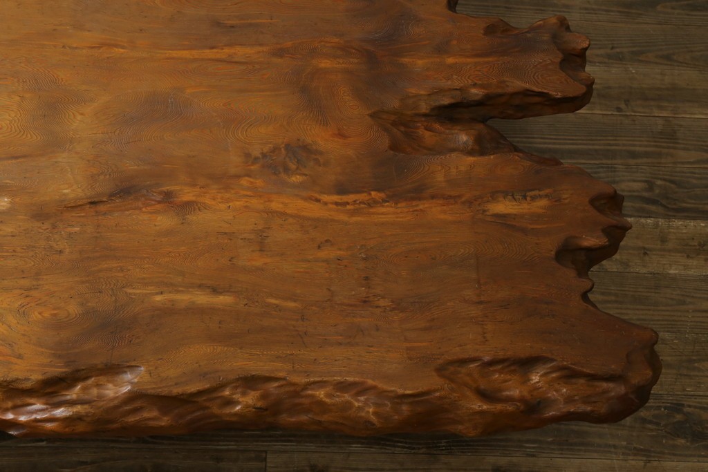 和製ビンテージ　笹杢　高級品!!杢目が素晴らしい秋田杉一枚板の座卓　(R-065445)