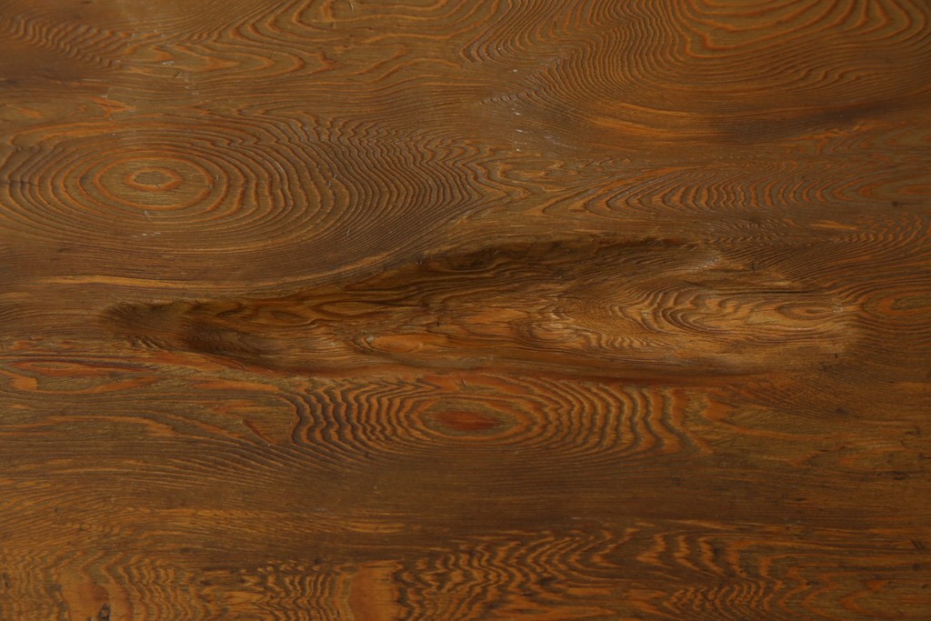 和製ビンテージ　笹杢　高級品!!杢目が素晴らしい秋田杉一枚板の座卓　(R-065445)