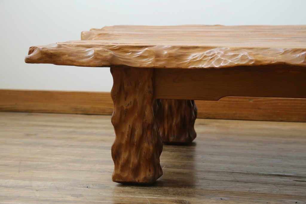 和製ビンテージ　笹杢　高級品!!杢目が素晴らしい秋田杉一枚板の座卓　(R-065445)