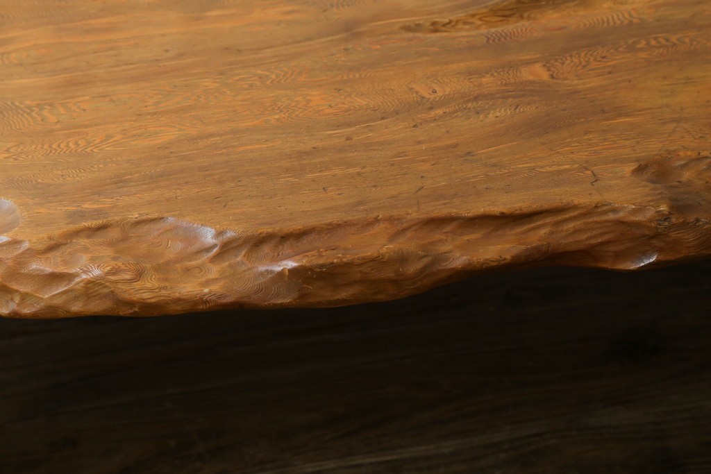 和製ビンテージ　笹杢　高級品!!杢目が素晴らしい秋田杉一枚板の座卓　(R-065445)