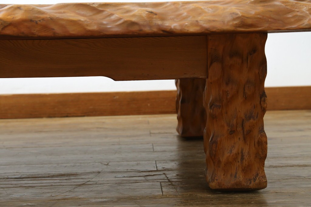 和製ビンテージ　笹杢　高級品!!杢目が素晴らしい秋田杉一枚板の座卓　(R-065445)